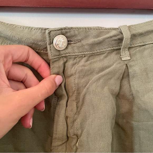 L’agance Green Linen Shorts - Picture 2 of 4